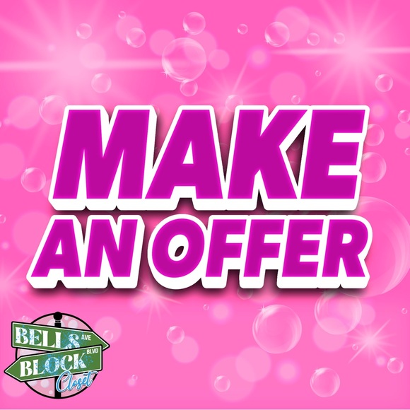 Hollister Off-Shoulder Beige Sweater - Picture 2 of 7